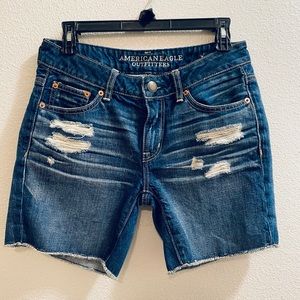 American eagle short